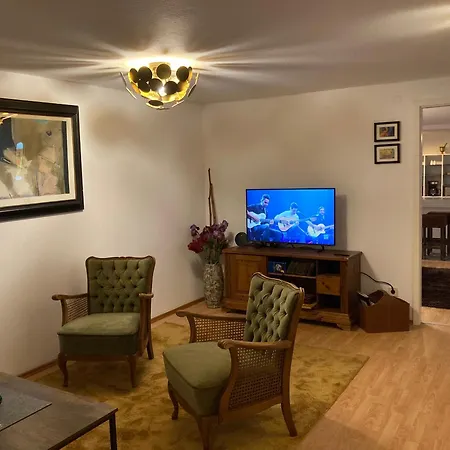 Apartment Central *
